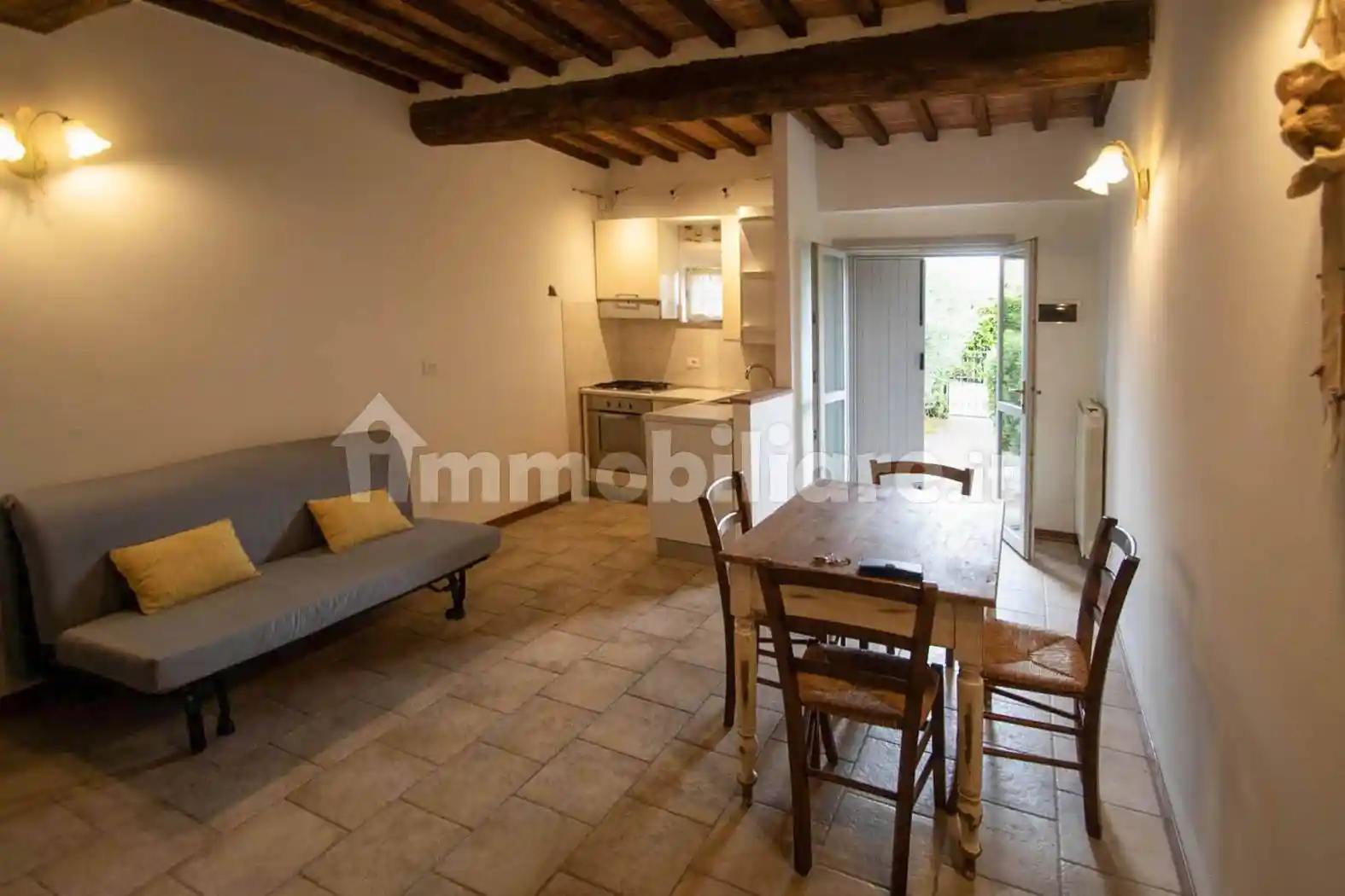 Appartamento in vendita a Castelnuovo Berardenga