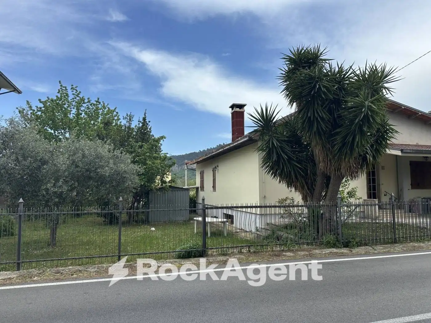 Villa unifamiliare via Sant'Emidio, 79, Feliciantonio, Alanno - foto 2