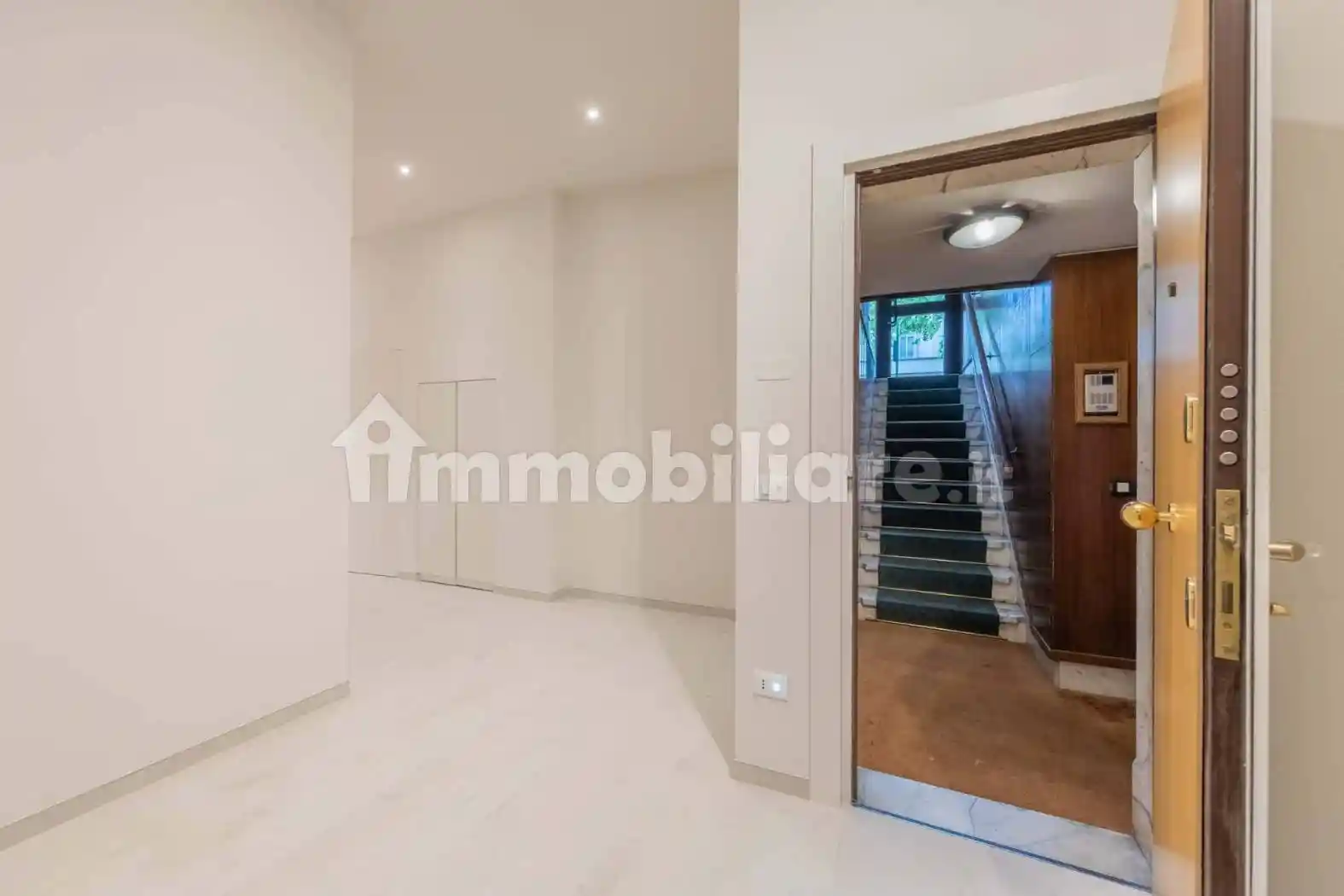 Bilocale via Francesco Melzi d'Eril, Paolo Sarpi, Milano - foto 4