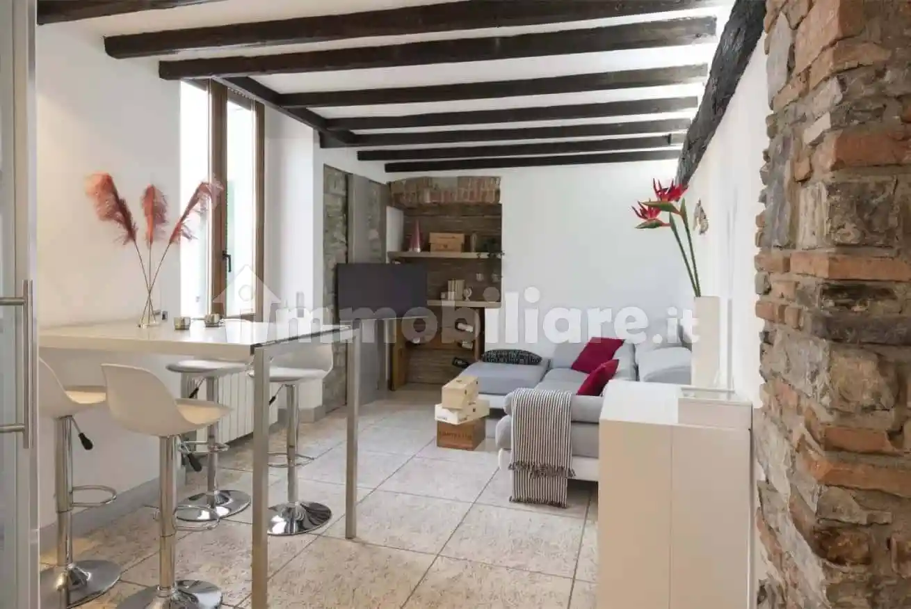 Bilocale via Armando Diaz, Centro Storico, Como - foto 2