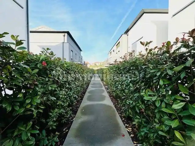 Trilocale via Papa Giovanni XXIII 1, Bizzarone - foto 4