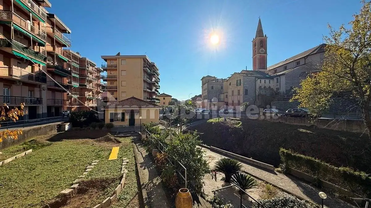 Appartamento in vendita a Celle Ligure