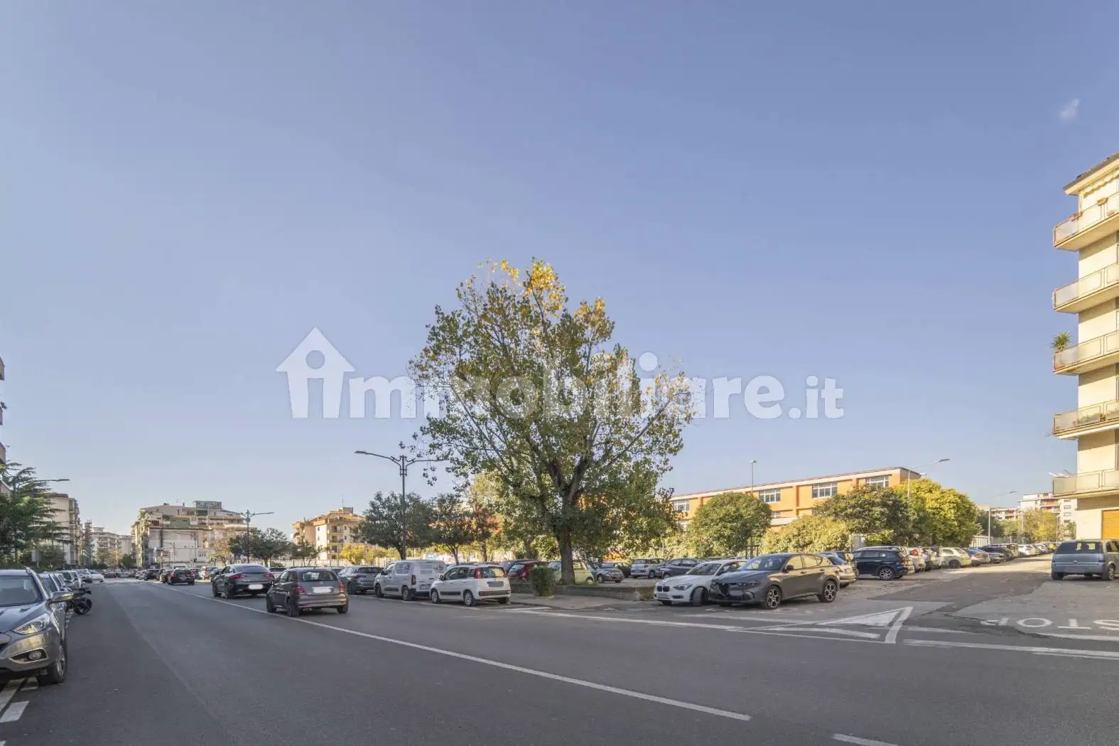 Quadrilocale via Caserta 16, Centro, Battipaglia - foto 2