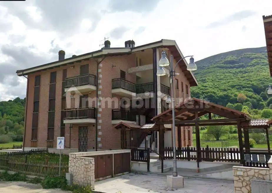 Appartamento in vendita a Rocca di Mezzo