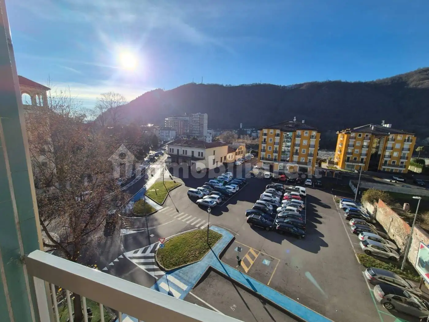 Bilocale piazza Vincenzo Moscatelli, Centro, Borgosesia - foto 4