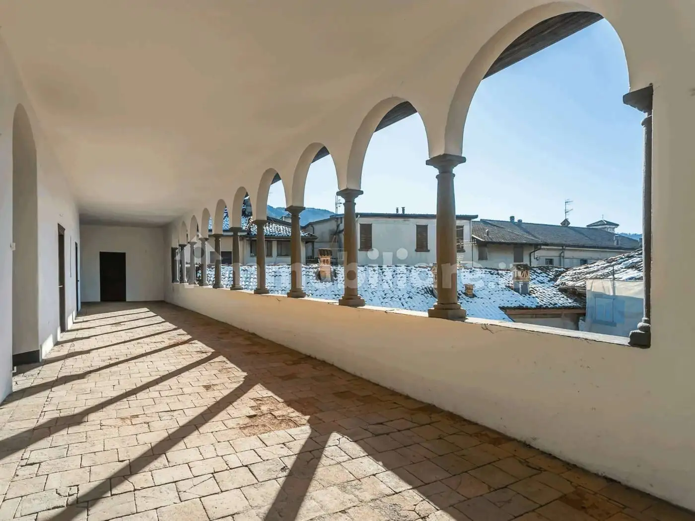 Palazzo - Edificio in vendita a Gandino