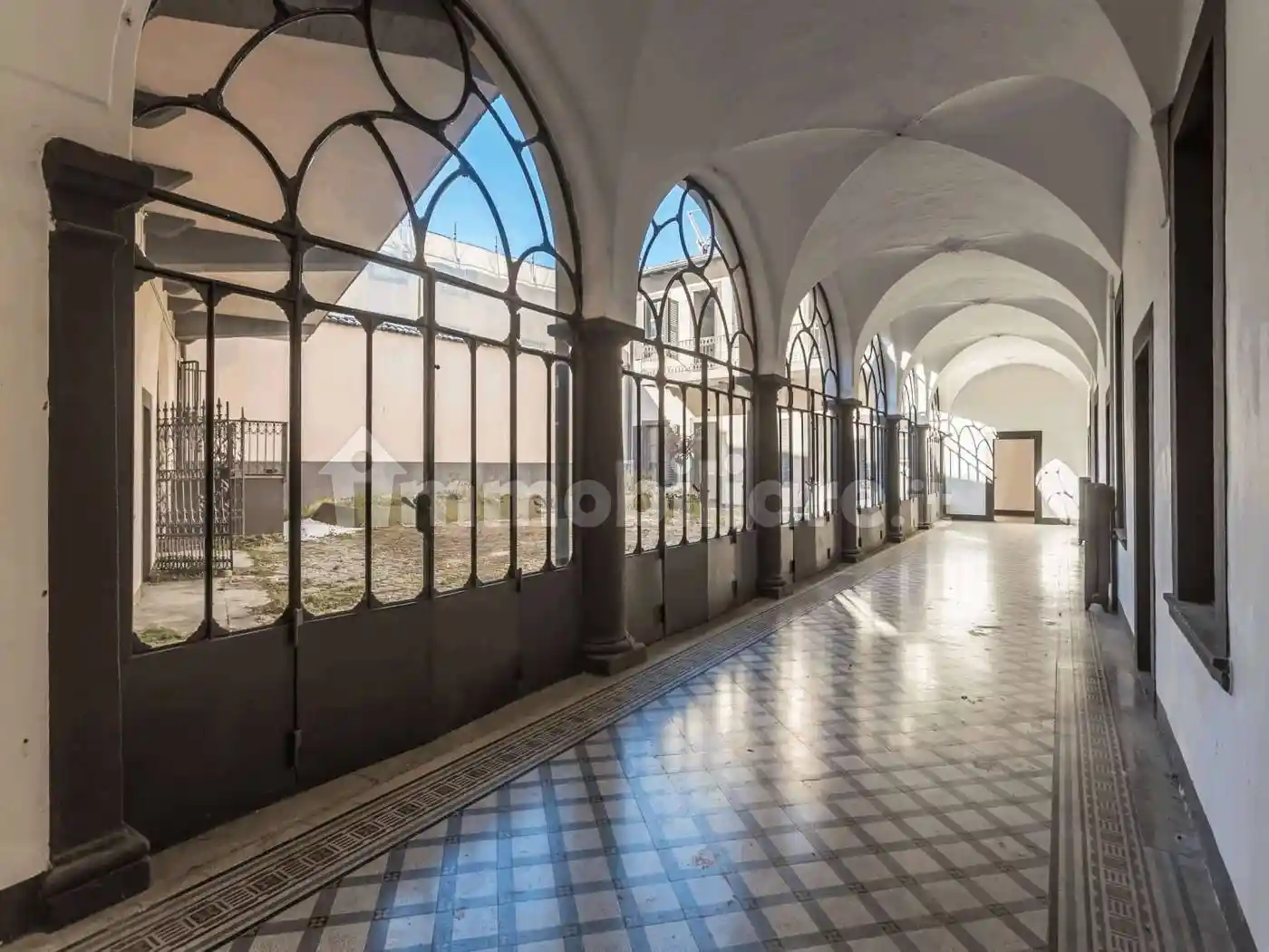 Palazzo - Edificio - foto 2