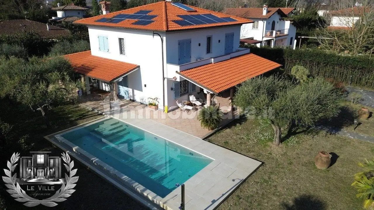 Villa in affitto a Pietrasanta