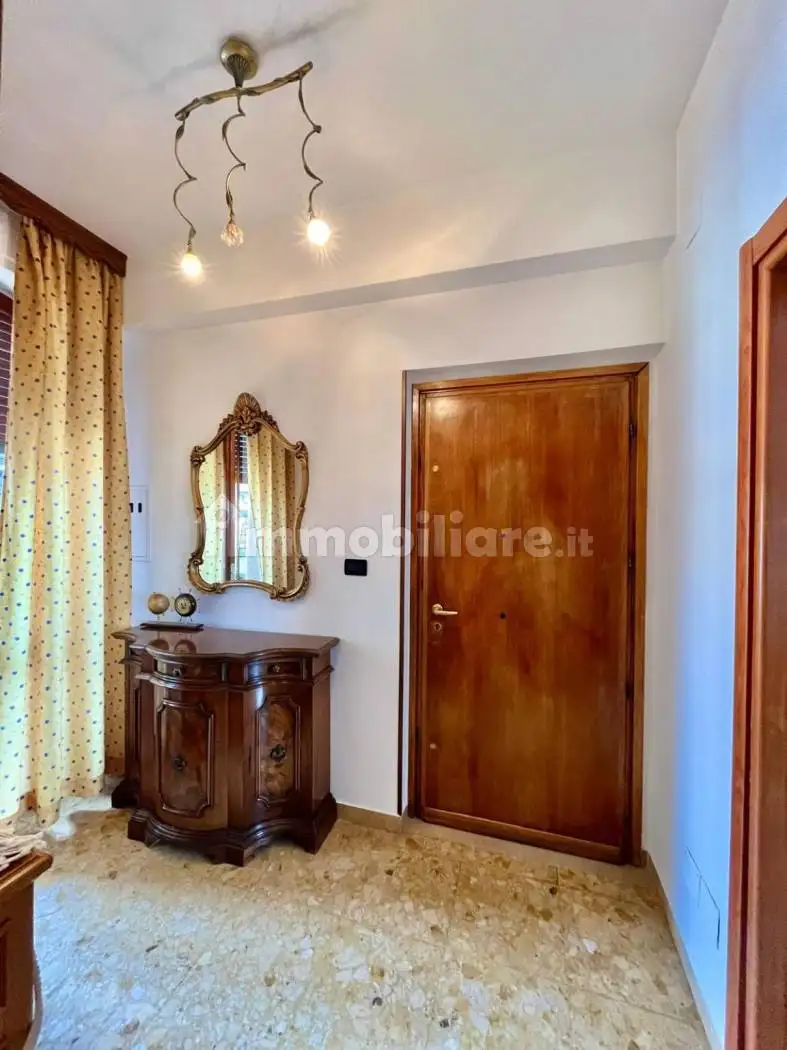 Appartamento via Armando Diaz, Centro, Avezzano - foto 2