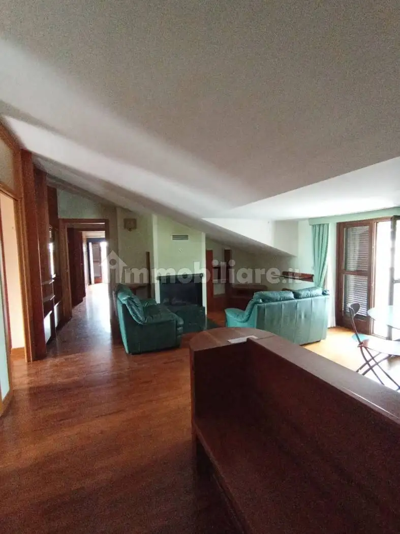 Trilocale via Francesco Petrarca, Centurano, Caserta - foto 2