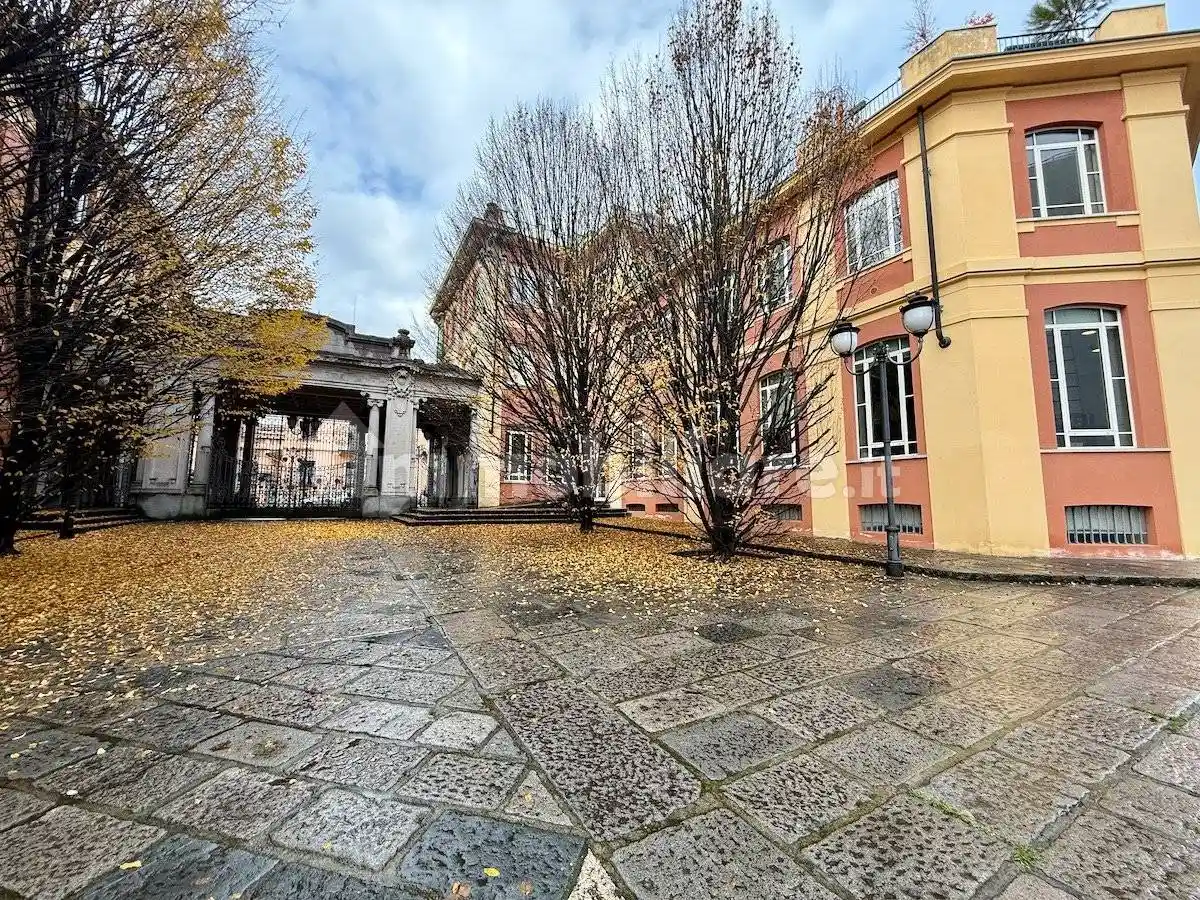 Bilocale via della Repubblica 8, Centro Storico, Biella - foto 4