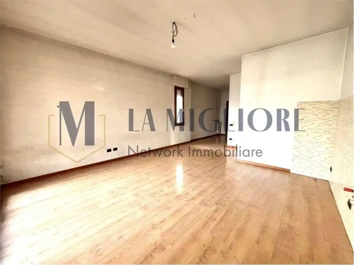 Trilocale via del castagno , 30, Zarini - Valentini, Prato - foto 3