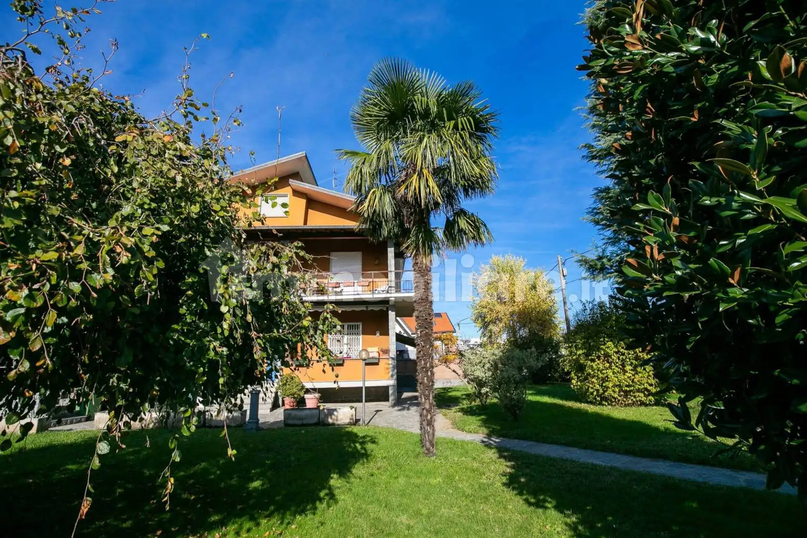 Appartamento in vendita a Origgio