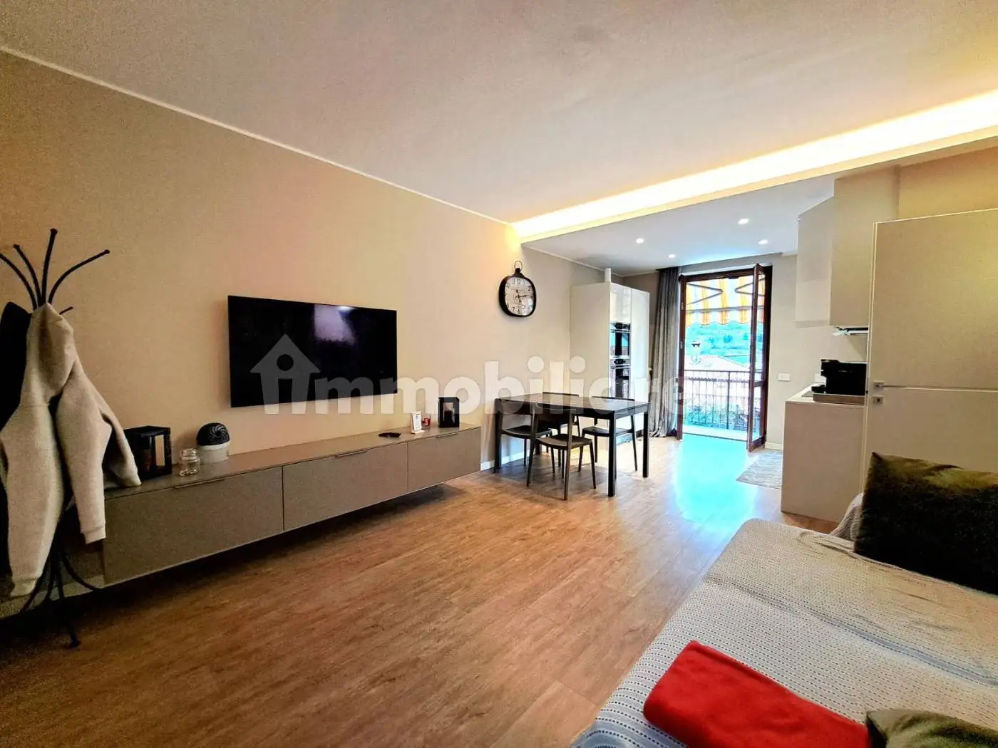 Villetta a schiera in vendita a Caino