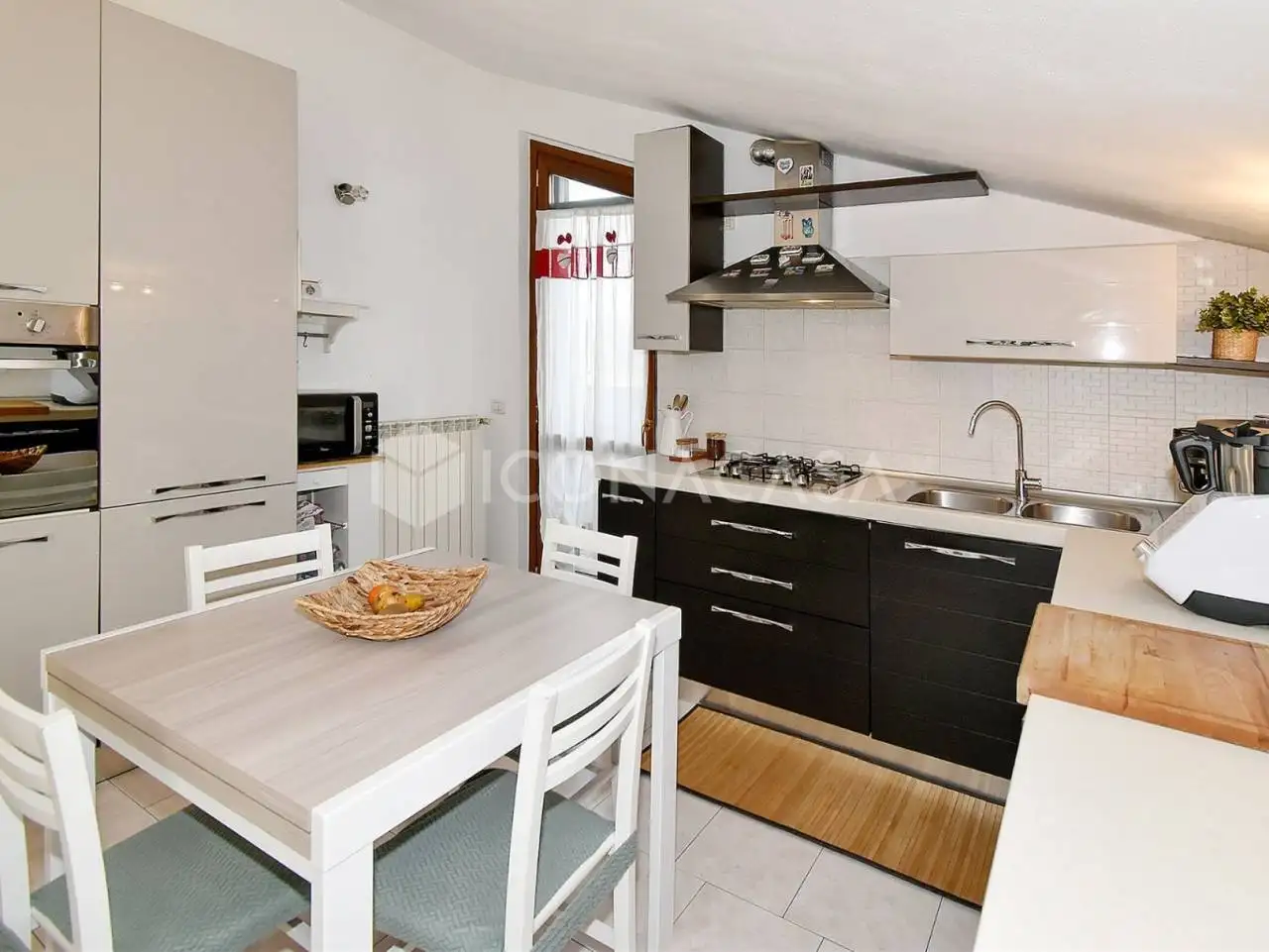 Trilocale via delle Viole 12, Ravello, Villastanza, Villapia, Parabiago - foto 4