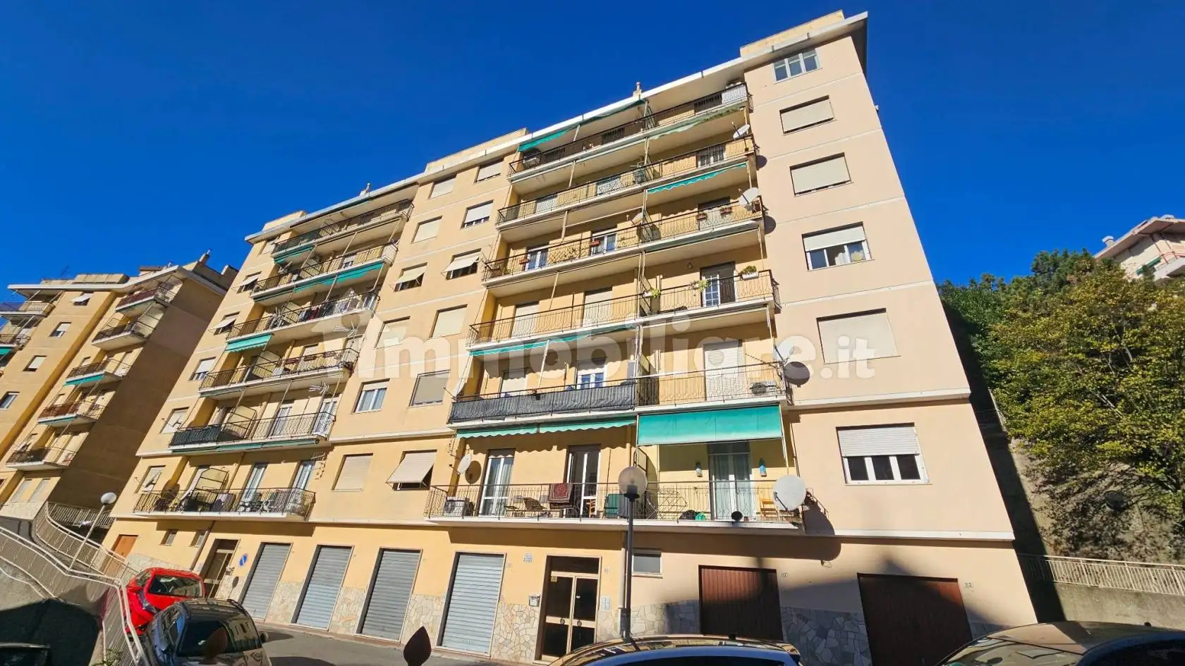 Appartamento in vendita a Genova