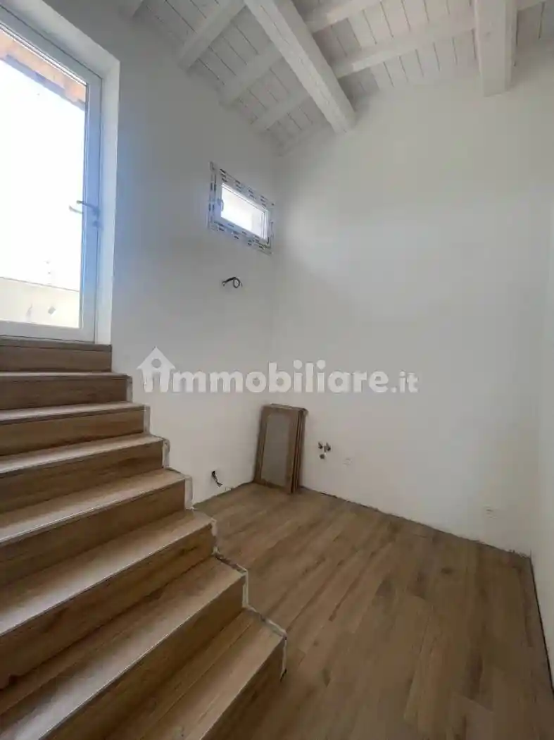 Quadrilocale piazzetta Lucchesi, Centro Storico, Ferrara - foto 4