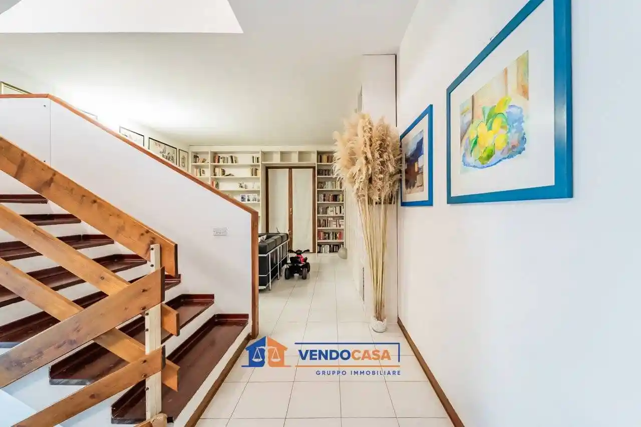 Villa a schiera via Campo d'Appio 123, Avenza, Carrara - foto 4