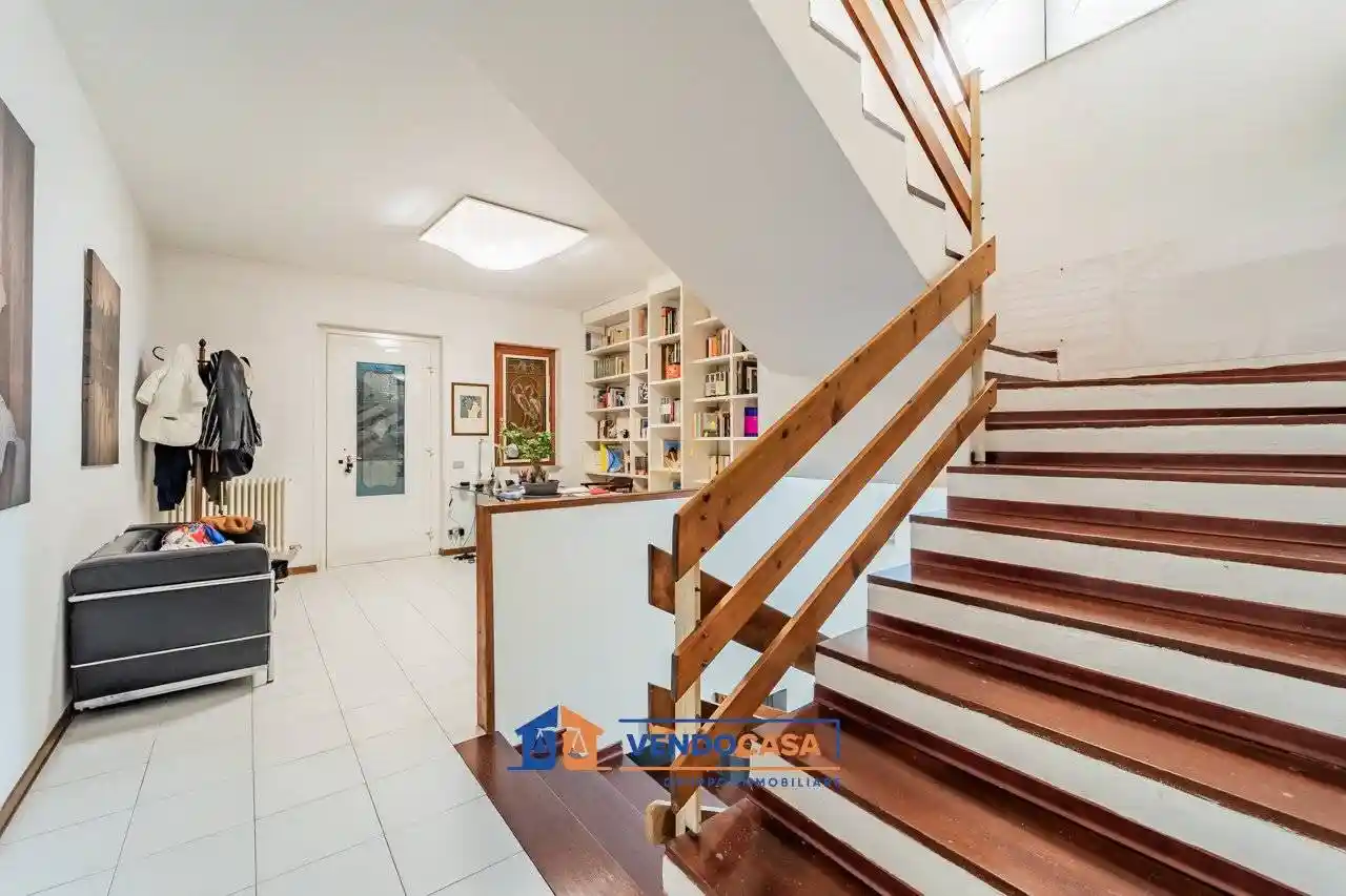 Villa a schiera via Campo d'Appio 123, Avenza, Carrara - foto 5