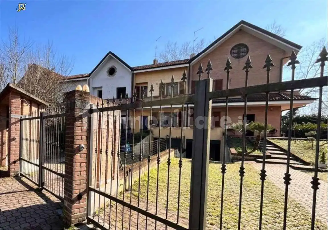 Villetta a schiera - foto 2