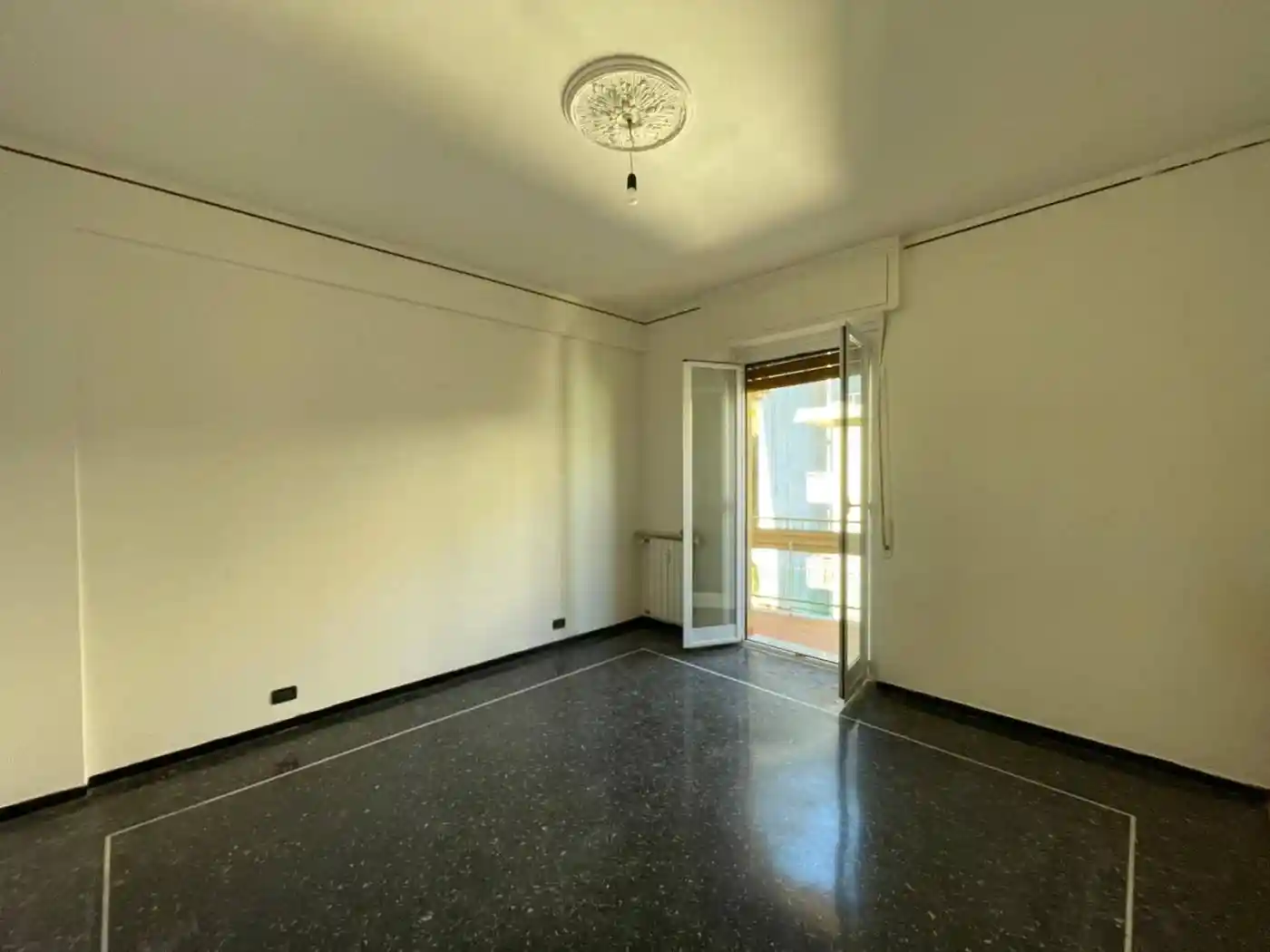 Trilocale via Giovanni Daneo 113, Quezzi, Genova - foto 4