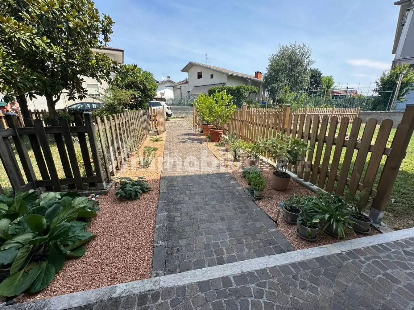 Appartamento in vendita a Castel d'Azzano