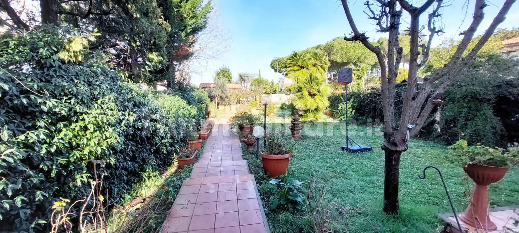 Villa unifamiliare 300 m², Montenero Basso - Montenero Alto, Livorno - foto 3