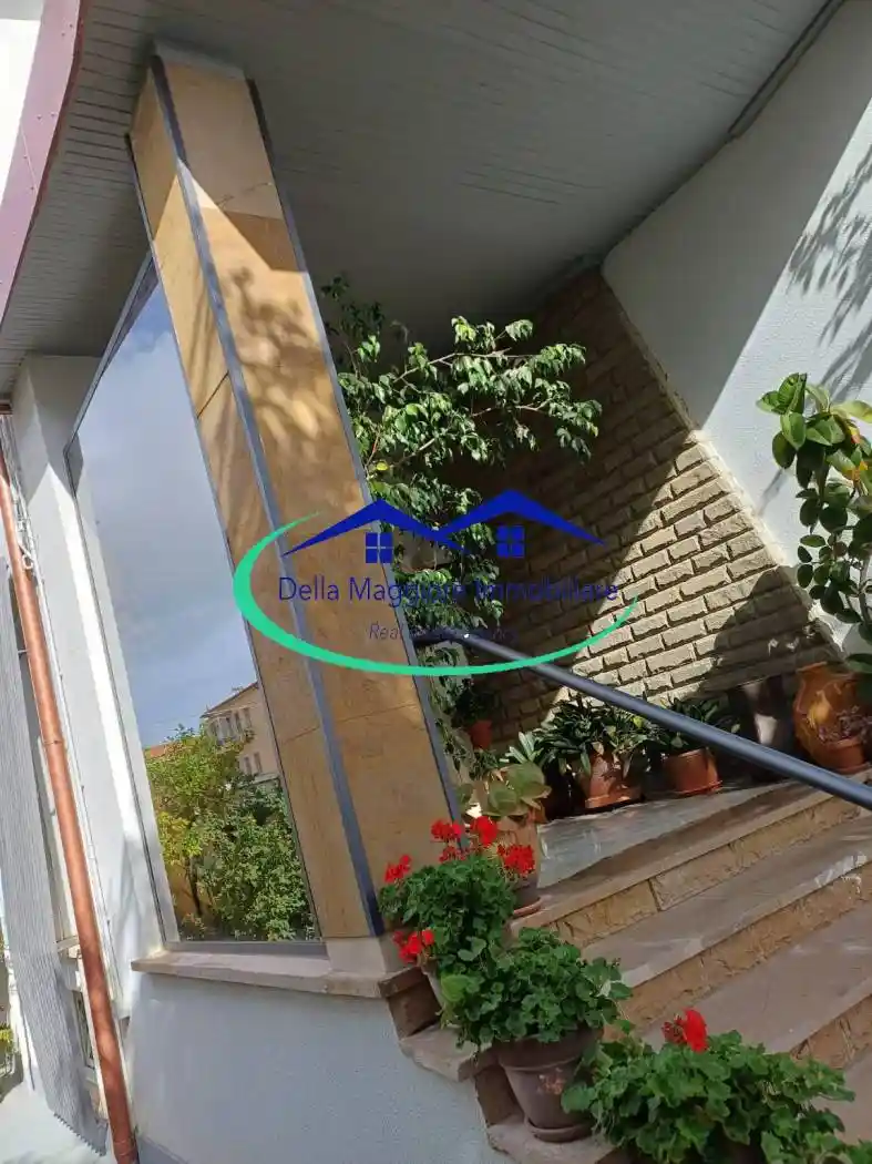 Villa bifamiliare, ottimo stato, 370 m², Ardenza, Livorno - foto 4