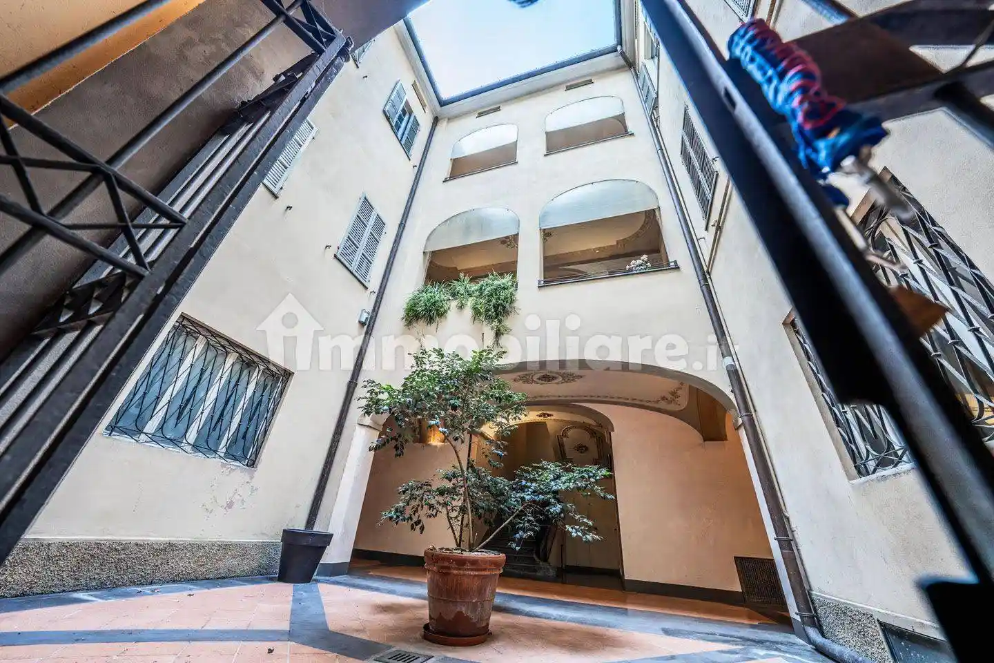 Quadrilocale Strada della Repubblica 5, Centro Storico, Parma - foto 2