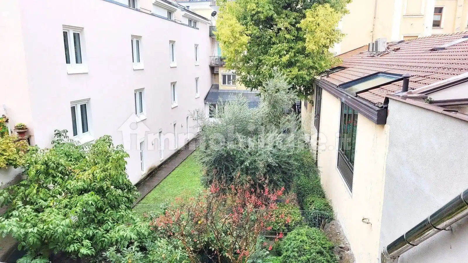 Trilocale buono stato, terzo piano, Centro, Bolzano - foto 5