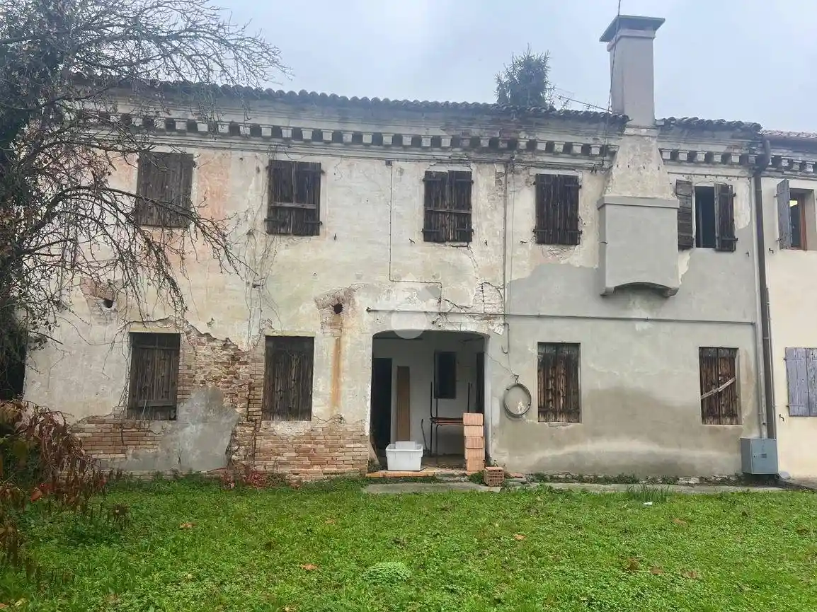 Rustico - Casale in vendita a Sant'Angelo di Piove di Sacco