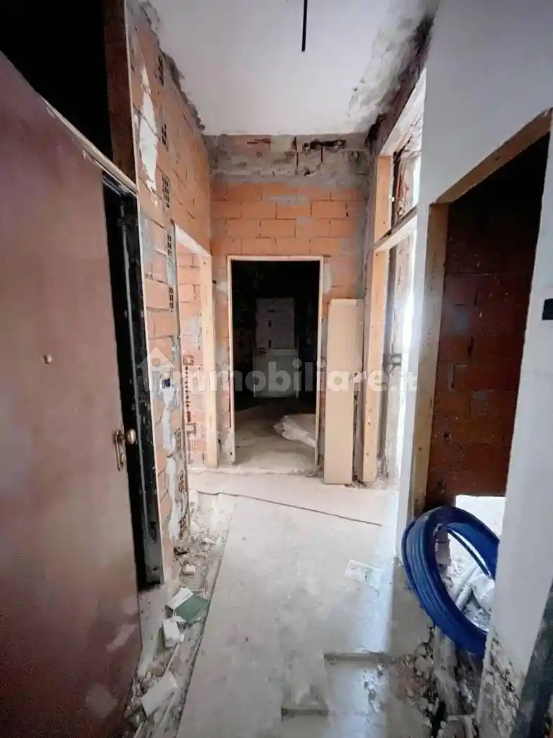 Quadrilocale via Genova, 26, Porcellana, Sassari - foto 2