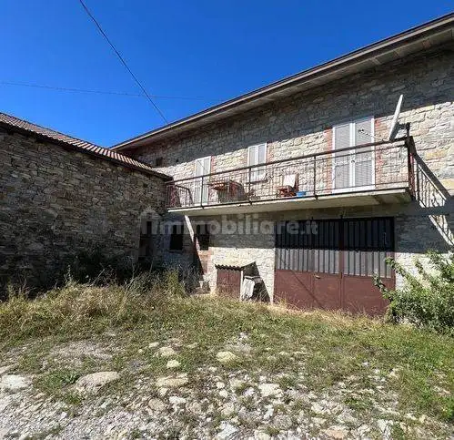 Villa in vendita a Ferriere