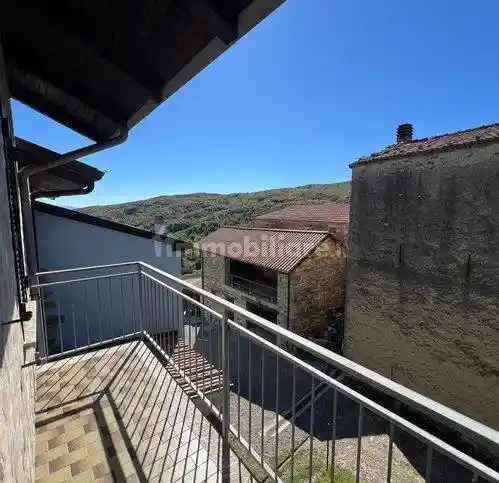 Villa a schiera 3 locali, buono stato, Farini - foto 4