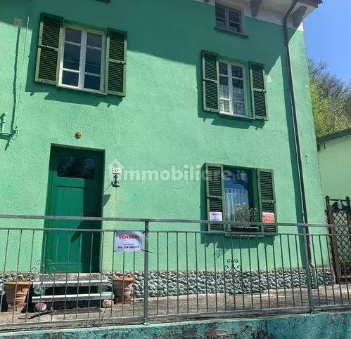 Villa in vendita a Morfasso