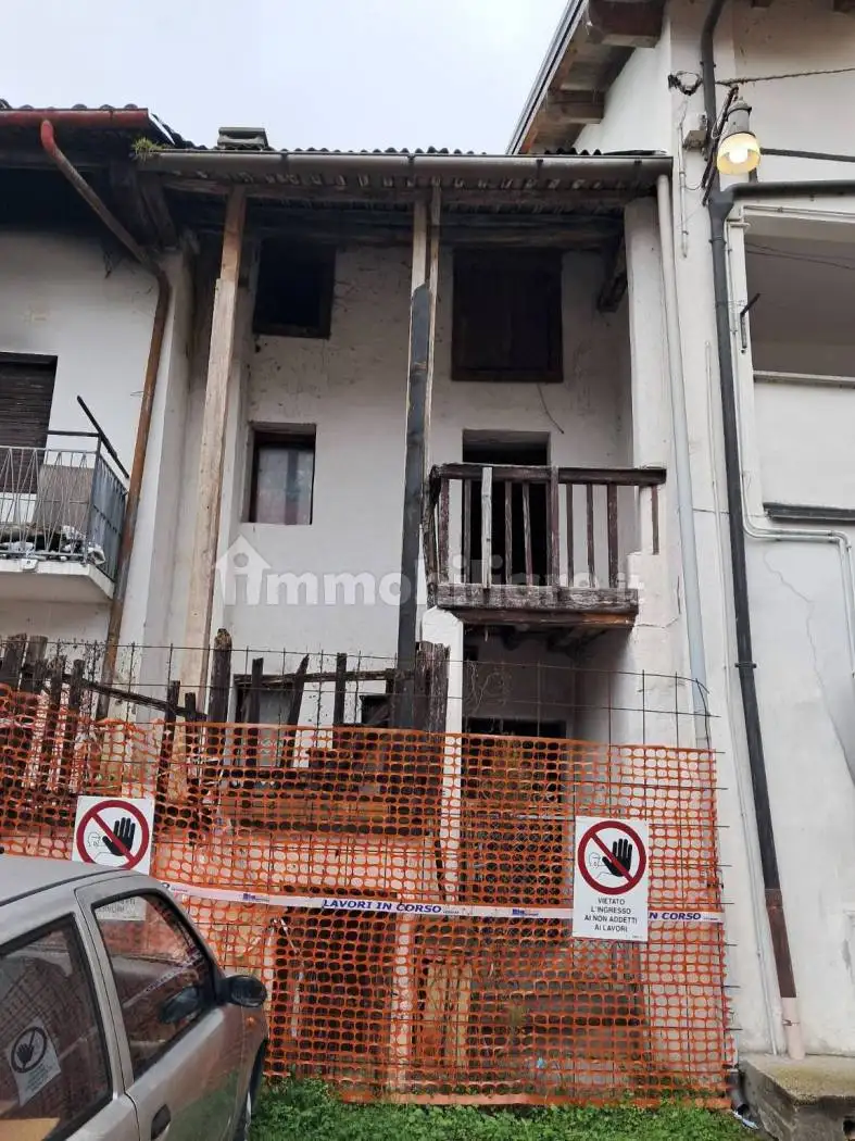 Casa indipendente in vendita a Feltre