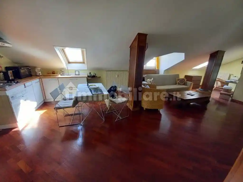 Mansarda via delle Genziane 12, Pino Torinese - foto 5