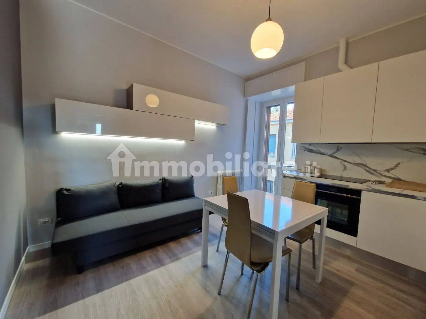 Appartamento in affitto a Pavia