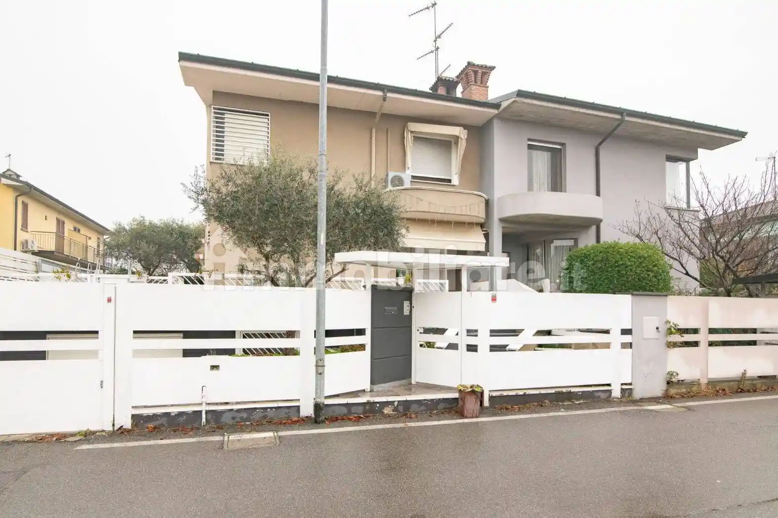 Villa bifamiliare via Madre Cabrini 1, Centro, Cavenago d'Adda - foto 2