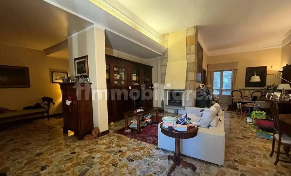 Villa in vendita a Piacenza