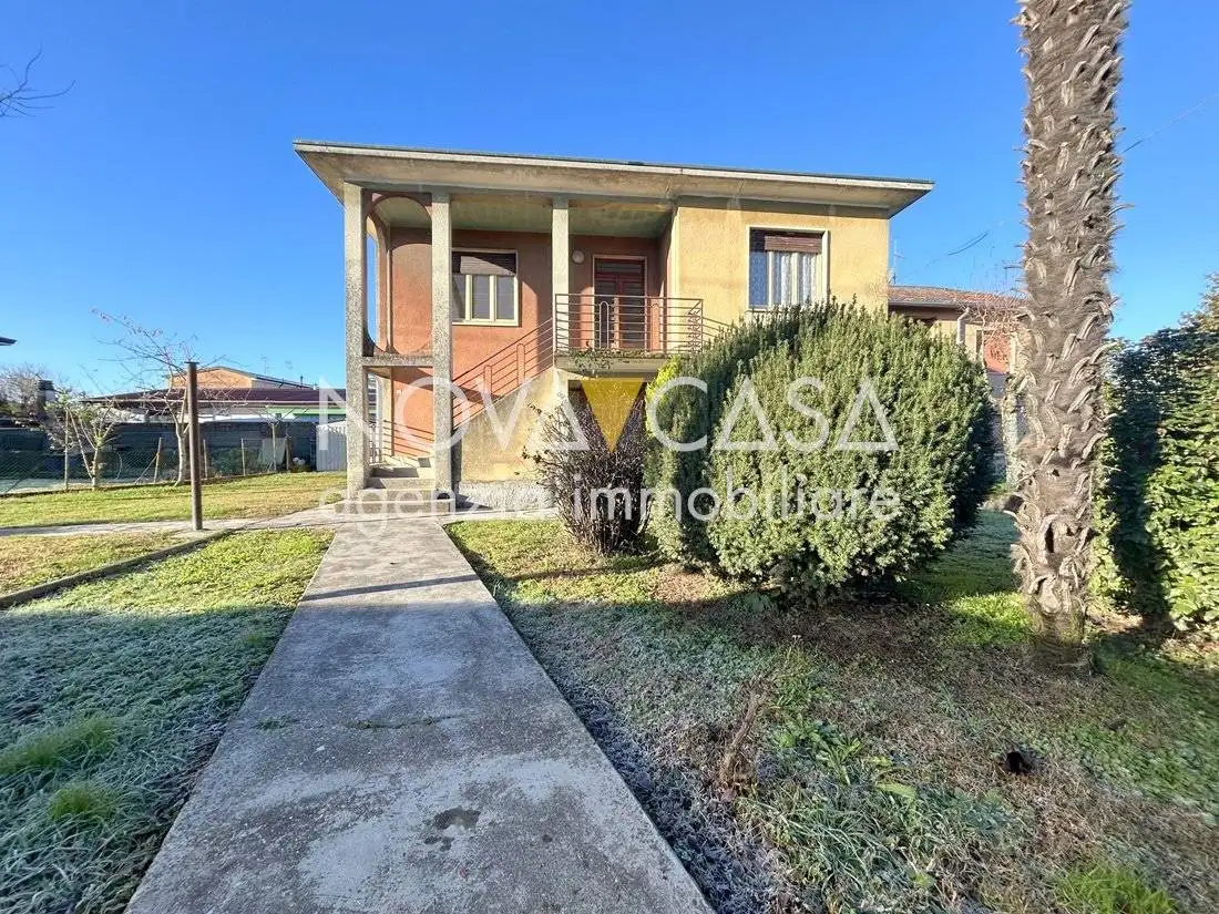 Villa in vendita a Trescore Cremasco