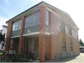 Villa in asta a Pieve del Cairo