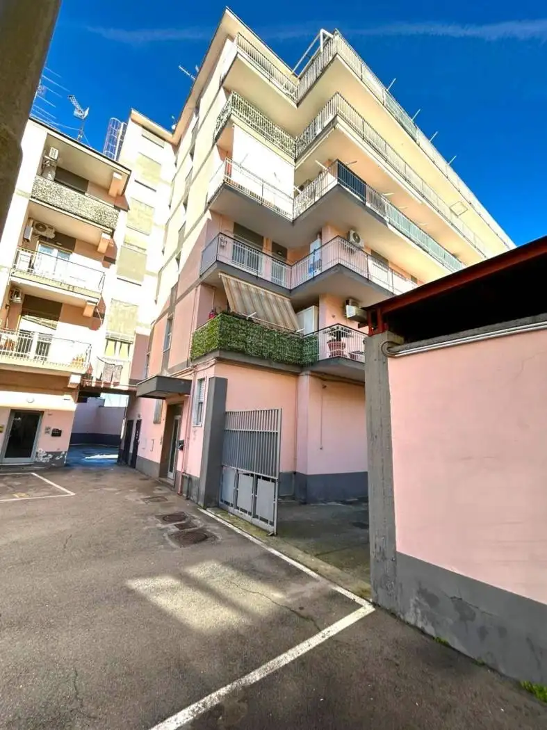 Trilocale corso Umberto I 361, Centro, Casalnuovo di Napoli - foto 2