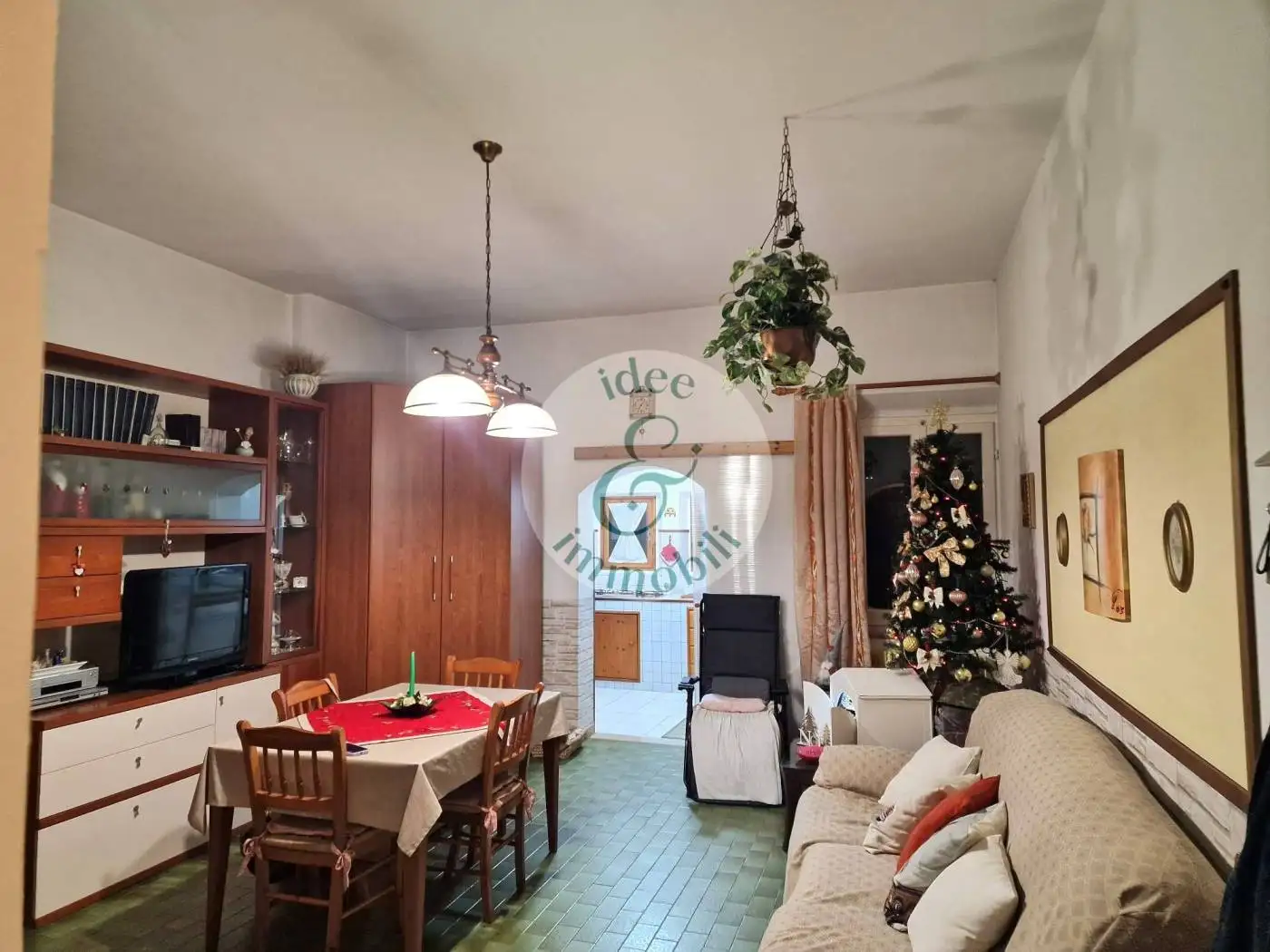 Casa indipendente in vendita a Campi Bisenzio