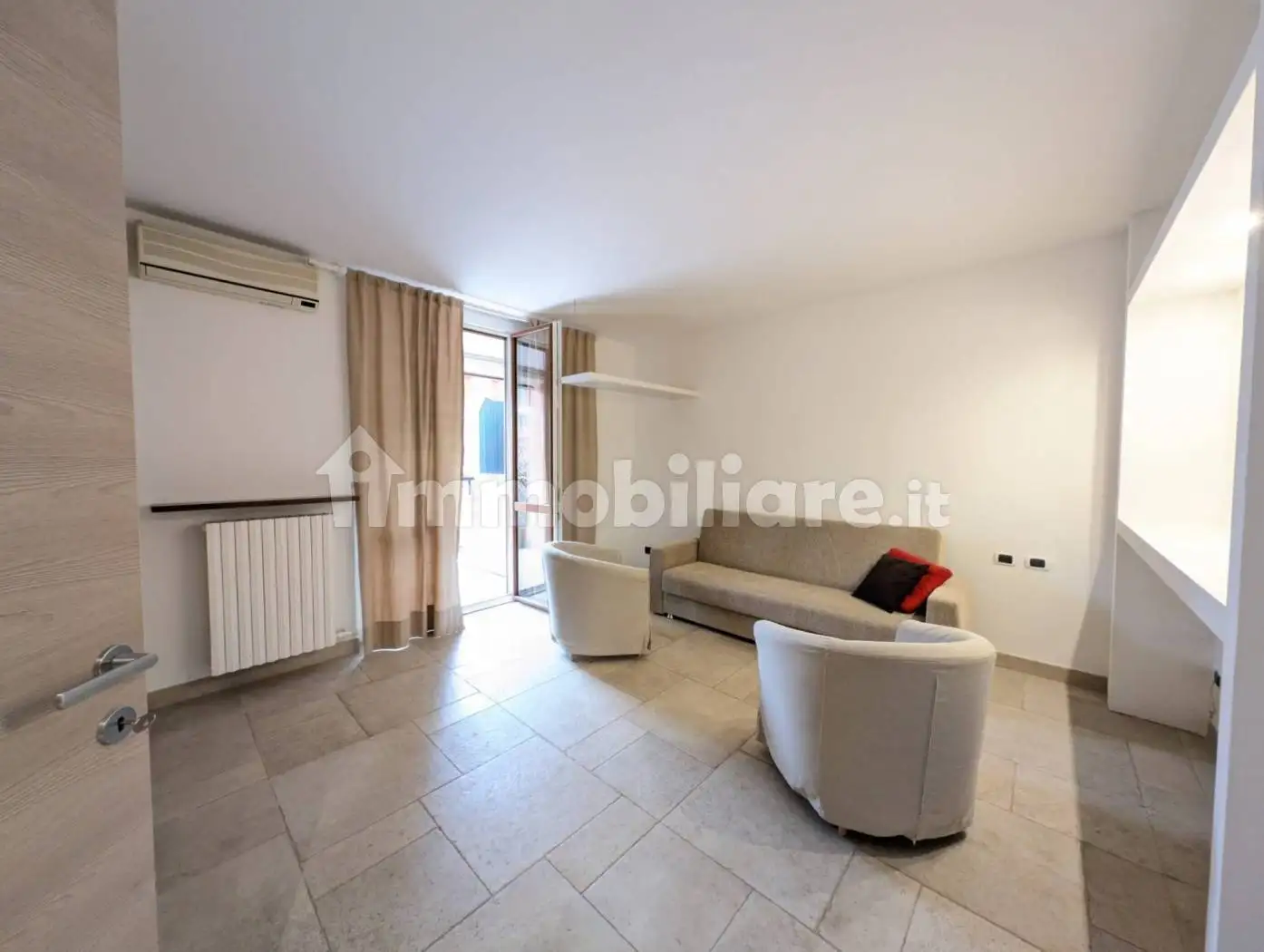 Appartamento in affitto a Melegnano