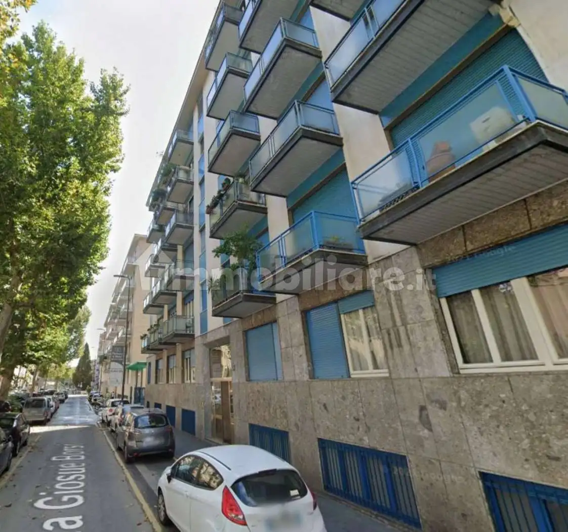 Apartment in vendita a Milan