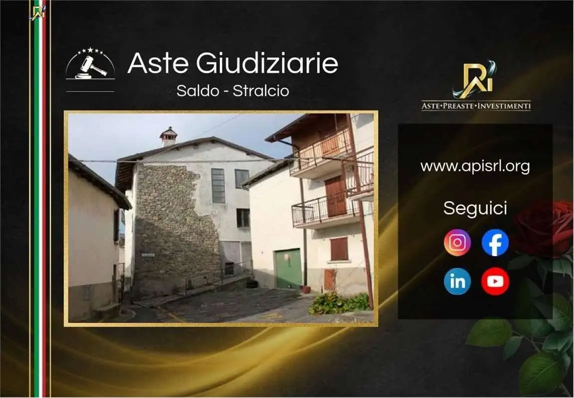 Villetta a schiera in asta a Serina