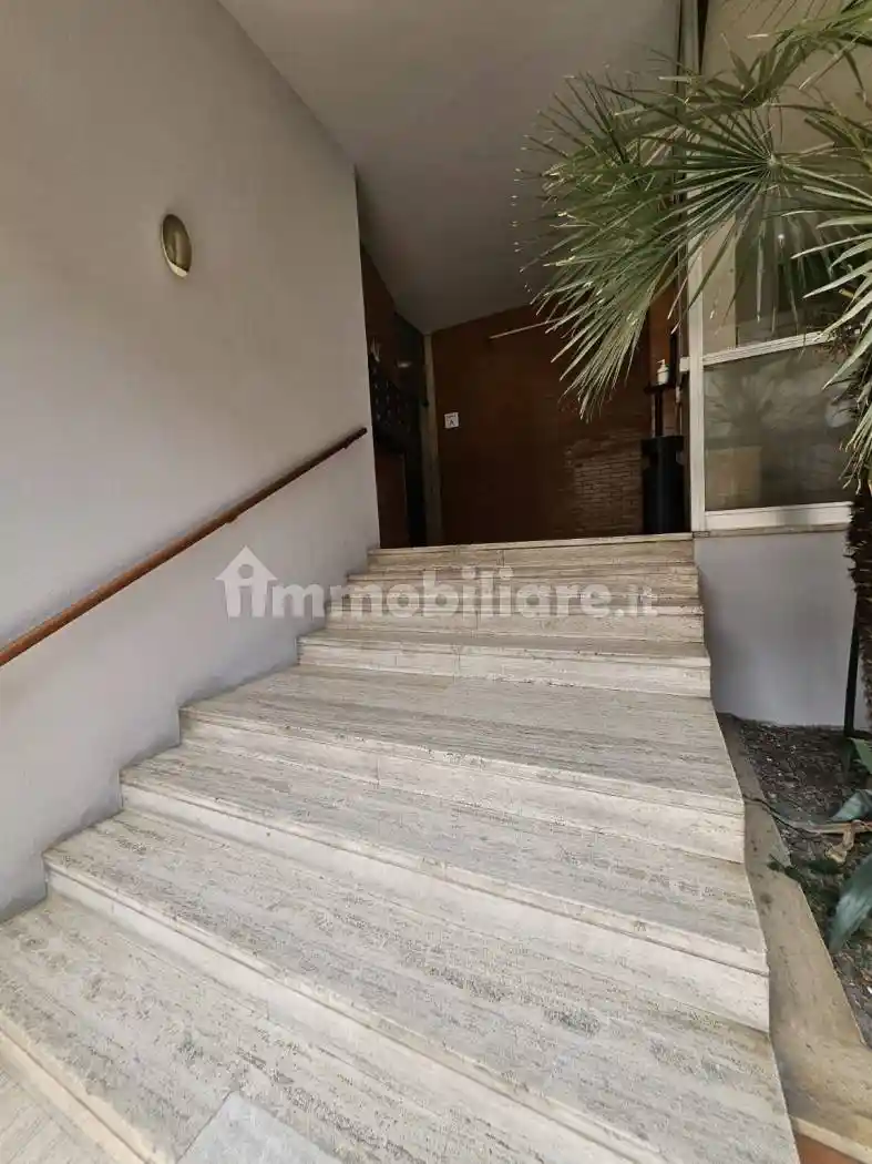 Trilocale via Giovanni Ameglio 13, Quarto Oggiaro, Milano - foto 3