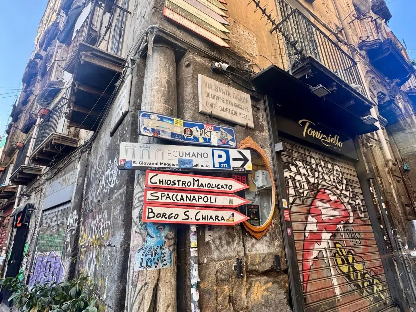 Appartamento in vendita a Napoli