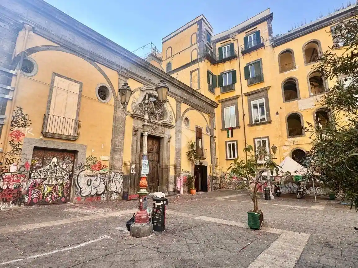 Bilocale Vico San Geronimo dei Ciechi, Centro Storico, Napoli - foto 3